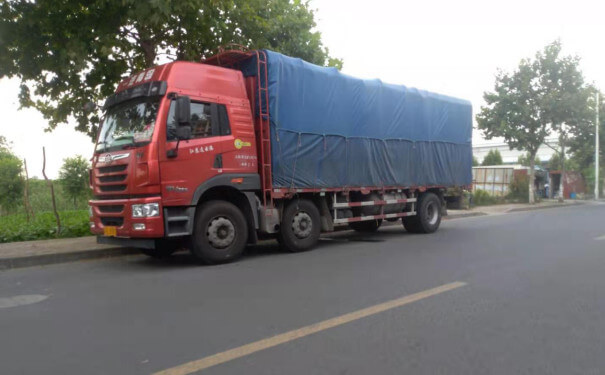 永勝物流公司運輸車